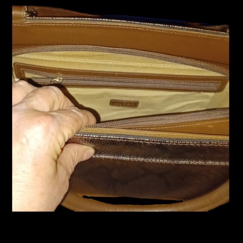Miche Classic Base Handbag & Jen Classic Metallic Copper Reptile Print Shell Set - Picture 13 of 16